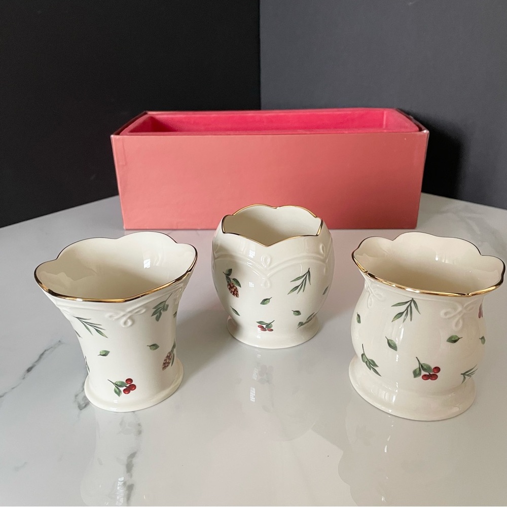 Williamsburg "Boxwood and Pine" SET of 3 Votives by Lenox